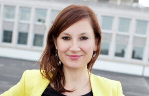 Zwischen den Kulturen Arta Ramadani liest aus ihrem Roman in Ingelheim