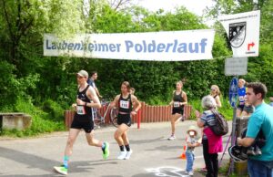 Läufer, Walker und Rollifahrer im Laubenheimer Ried Breitensport >>>14. Laubenheimer Polderlauf war ein Erfolg