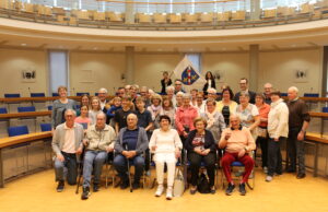 Abordnung der Eurojumelages im Rüsselsheimer Rathaus zu Gast
