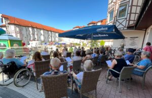 „Da wo man singt, da lass dich ruhig nieder“ Konzert für Jung und Alt im Seniorenpark