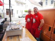 Zwiegespräche führen in der Nachbarschaft Draiser Dorfplatzfest des DCC war ein voller Erfolg