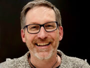 „Ich begegne jedem Menschen völlig offen“ Gespräch mit Markus Schöllhorn über Berührungen und Wohlbefinden