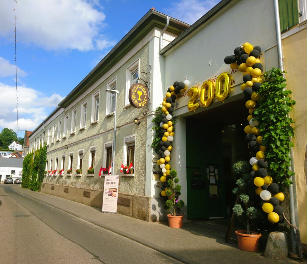 200 Jahre Rebenhof Journal Lokal