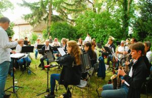 Das Konzert im Garten wurde zur Dschungelparty Marienborner Musikverein nahm seine Gäste mit auf eine wunderbare Klangreise