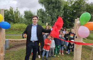 Neues Spielgerät am Mainvorland