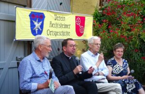 Amüsanter Rückblick auf eine bewegte Hechtsheimer Zeit Die früheren Hechtsheimer Pfarrer Michael Bartmann und Dr. Gerhard Dietrich sprachen beim Verein Hechtsheimer Ortsgeschichte