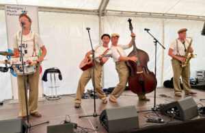 „Fahrende Musiker“ mit Virtuosität und bester Stimmung Rheingau Musik Festival in der Rotweinstadt