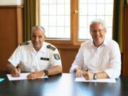 Stärkung der Sicherheit in der Innenstadt durch den Aktionsplan „Sicheres Rüsselsheim“ Stadt und Polizei unterzeichnen gemeinsame Vereinbarung