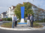 Wiedergeburt der Stele Nereus Einweihung des neuen Kreisverkehrs an der Frankfurter Straße in Hochheim am Main