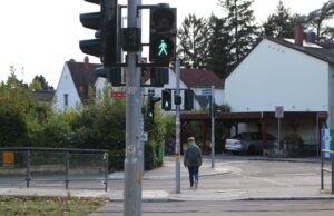 Ampelschaltung wurde umprogrammiert Lange Rotphasen für Fußgänger hatten für Ärger gesorgt