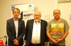 Stellvertretende Marienborner Ortsvorsteher gewählt Politik >>>Dr. Claudius Moseler vereidigte Lennart Brumby und Michael Ruf