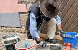 Nackenheim verlegt zum zweiten Mal Stolpersteine „Menschen, Lebenswelten, Orte und Erinnerungen“