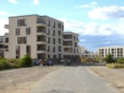 Poller oder Pflanzkübel für das Heiligkreuzviertel? Der Ortsbeirat Weisenau will die Kinder im Neubaugebiet besser schützen
