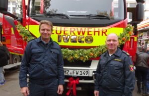 Die Brandschützer demonstrieren ihre Einsatzbereitschaft Brandschutz >> Tag der offenen Tür und Oktoberfest bei der Freiwilligen Feuerwehr Finthen