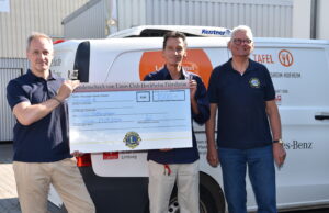 Spendenscheck für die Tafel