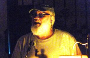 „Es war eine schöne Zeit in meinem Leben, denn ich brachte die ganze Altstadt zum Beben” Musiklesung >>>„Wolfi” Klein und Claudia Seng sorgten für Unterhaltung