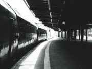 KOMPASSbahnhof nimmt Beleuchtung am Bahnhof Rüsselsheim in den Fokus