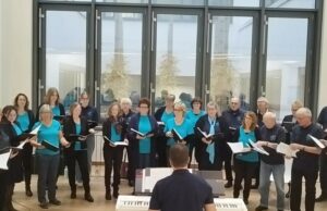 Gelungener Auftritt mit viel Spaß Chorkonzert der Sängervereinigung Weilbach im Varisano Klinkum Höchst