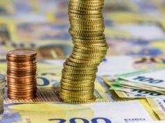 Oberbürgermeister Patrick Burghardt bringt Haushaltsentwurf für 2026 ein