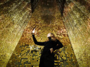 Leben in „Klimts Kuss” eingehaucht Immersive Ausstellung in der Alten Lokhalle eröffnet