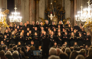 Klangvolle Weihnachtsbotschaft in St. Peter Meisterhaft >>>Ensemble Chordial begeistert mit Bachs Meisterwerk
