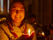 „Friedenslicht für jene, die im Dunkeln sind“ Friedenssymbol >>>Bischof dankt den Pfadfinderinnen und Pfadfindern für ihren Einsatz