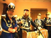 Der neue Kampagne-Orden begeistert die Narren Fastnacht >>>Offiziersempfang der Finther Reservisten im „Babbelnit“