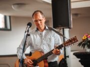 Konzertabend mit Jochen Günther in Dolgesheim Die Evangelische Kirchengemeinde lädt zu einem Konzert ein