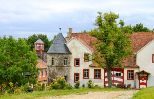 125 Jahre Weingut Schloss Westerhaus Vortrag zur Geschichte des Weinguts Schloss Westerhaus
