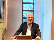 Die letzten Kriegstage in Hechtsheim Vortrag >>>Norbert Henke vom Verein Hechtsheimer Ortsgeschichte referierte im evangelischen Gemeindezentrum