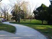 Eine Toilette für den Laubenheimer Park hat höchste Priorität Ortsbeirat erinnert Verwaltung an gesamtstädtisches Konzept von 2023