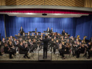 Klangwelten für eine Lichtgestalt Rheinhessische Bläserphilharmonie ehrt Hildegard von Bingen