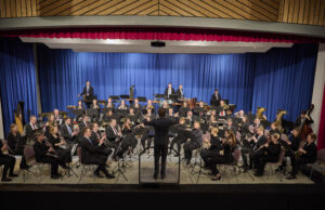 Klangwelten für eine Lichtgestalt Rheinhessische Bläserphilharmonie ehrt Hildegard von Bingen