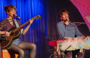 Klimakrise, Konsum und ein kleiner Arschkeks Zitronenmarmelade >>>Mackefischs Komplizirkus im Unterhaus