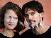 Komplizirkus mit Mackefisch im Unterhaus Wenn schwere Themen tanzen lernen