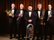 Mit Trompete und Tuba für die Pankratiuskirche Konzertgenuss des Landespolizeiorchester zugunsten des Kirche in Budenheim