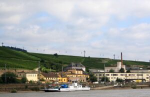 Seniorenausflug: mit dem Schiff von Mainz nach Rüdesheim