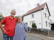 Begeistert von umfassender Energieberatung Ruth und Helmut Plaha haben sich über das Thema Wärmepumpe informiert