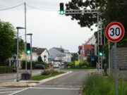 Eine neue Ampelanlage für Ebersheim Verkehr >>>Verwaltung erläutert dem Ortsbeirat diese Maßnahme