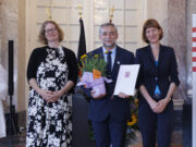 Rüsselsheimer Integrationslotse Mohammad Ghassan Arksousi in Wiesbaden geehrt