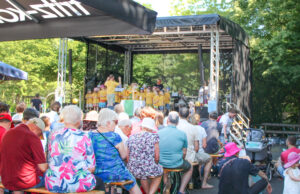 HaMü feiert bei über 30 Grad Stadtteilfest bringt Menschen, Musik und Themen im Hartenbergpark zusammen