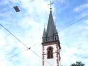 Großbaustelle rund um die Inselkirche Die evangelische Kirche in Gonsenheim wird derzeit aufwendig umgebaut