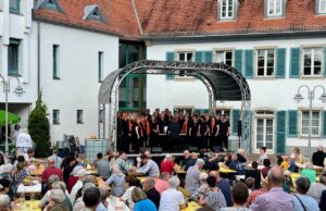 Hilfe, die vielen eine Heimat schafft Zehn Jahre Kulturbuntes Bodenheim