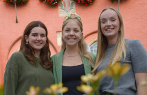 Zwei Kronen für Gau-Algesheim Weinfest >>>Tradition wandelt sich zu einer Doppelspitze