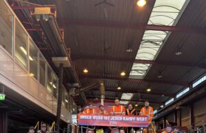 Werksschließung droht Bürgermeisterin und Wirtschaftsstaatssekretär im DB-Cargo-Werk Bischofsheim