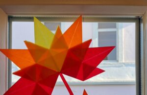 Kreativlabor startet mit buntem Blätterwerk Herbstworkshop >>>Familien gestalten kunstvolle Blätter im Museum bei der Kaiserpfalz