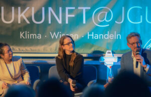 Herzensfrage des gesunden Menschenverstandes Von Hirschhausen und Dohm erhalten den Gutenberg-Zukunfts-Award