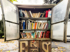 Bücherschrank in der Quellwiesstraße zurückgekehrt
