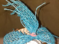 Bienen-Nisthilfe als Weihnachtsgeschenk