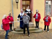 Ein Bürgermeister in Ketten